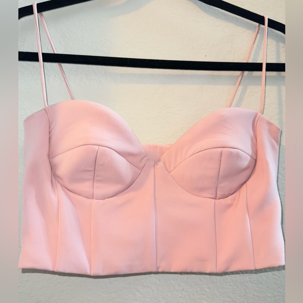 Alieva Carla structure Crop Top, soft pink, size small - Picture 7 of 15